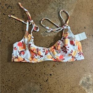 Abercrombie & Fitch Floral Bikini Top - White and Yellow size Medium